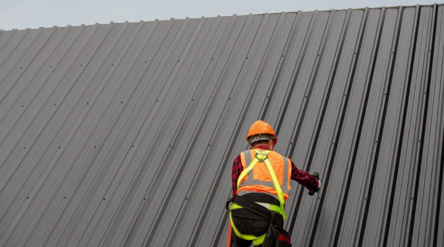 Professional metal roof installation services in Dammeron Valley, UT